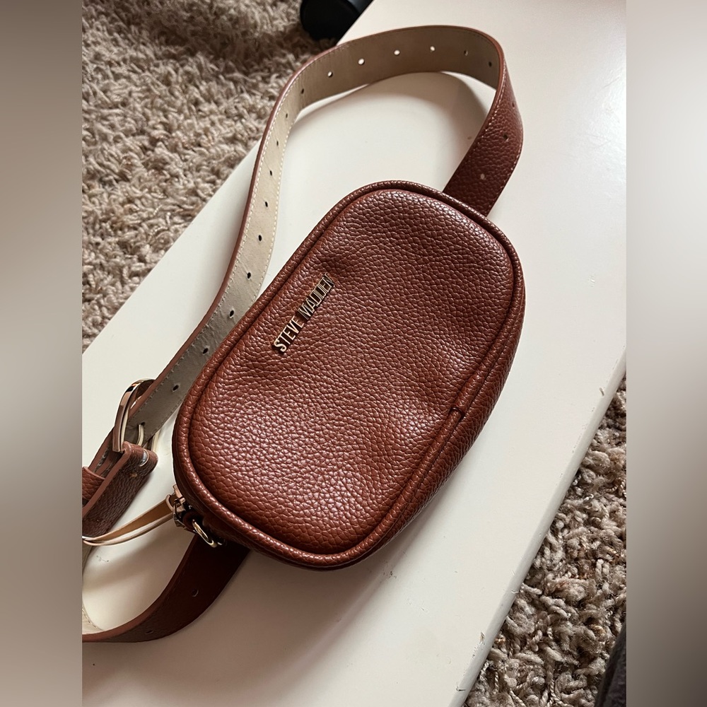Steve Madden Belt Bag